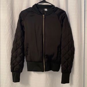 Women’s black bomber jacket